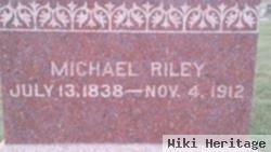 Michael Riley