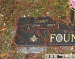 Larry J Fountain