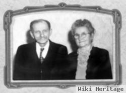 Bertha M Otto Thoelke