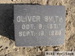 Oliver Smith