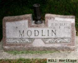 Frank "robert" Modlin