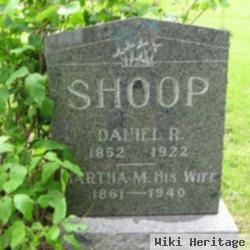 Daniel Ross Shoop