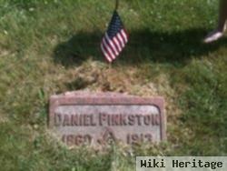 Daniel Pinkston