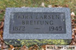 Dora Larsen Breitung