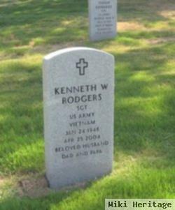 Kenneth W Rodgers