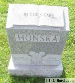 Henry G Honska