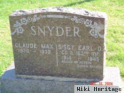 Earl Dean Snyder