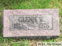 Glenn W Custer