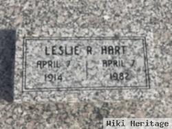 Leslie R Hart