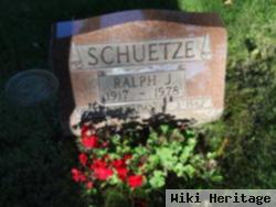 Daniel Joseph Schuetze