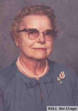 Geneva Isler Dobberstein