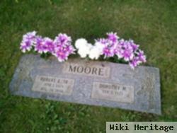 Robert E. Moore, Sr