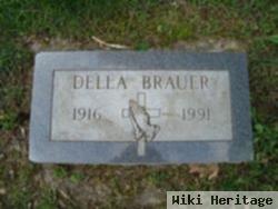 Della Brauer