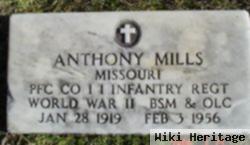 Pfc Anthony Mills