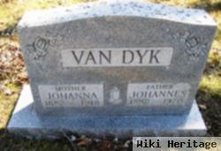 Johanna Johnson Vandyk