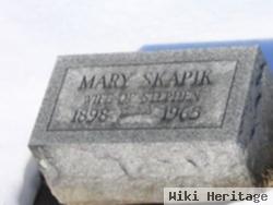 Mary Skapik