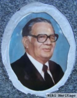 Manuel M Gutierrez