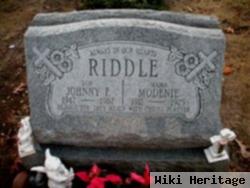 Johnny F Riddle