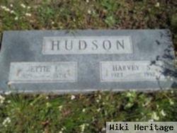 Jettie L Hudson