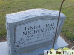 Linda Nicholson