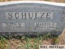 Martin R. Schulze