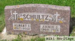 Annie S Schultz