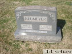 James P Neumeyer