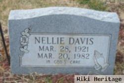 Nellie Davis