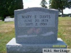 Mary E Davis