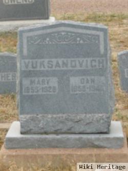 Daniel Vuksanovich