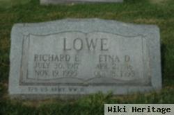 Richard E. Lowe