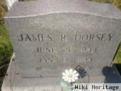 James R Dorsey