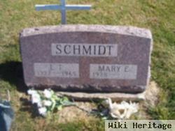 L. T. Schmidt