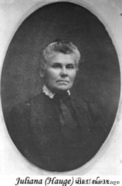 Juliana "julia" Hauge Bertelson