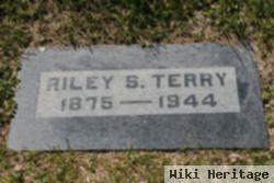 Riley S Terry