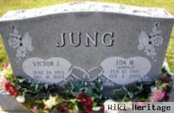 Victor J Jung