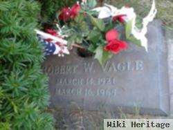 Robert W Vagle