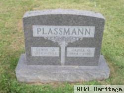 Lewis Jesse Plassman