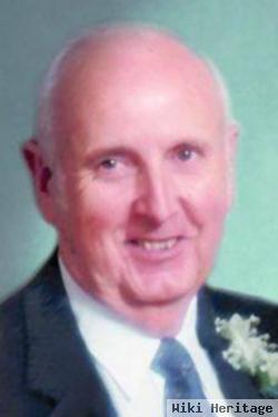 Lonnie Edward L.e. Moore