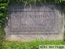 Iola L Robertson