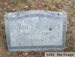 Robbie Fae "muggie" Jones