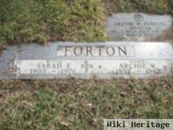 Sarah E. Forton