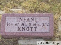 Infant Knott