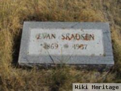 Evan Skadsen