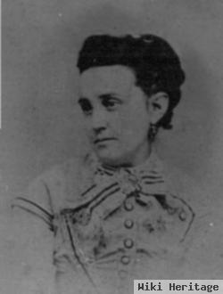 Isabella Romenia "belle" Hallaran Adams