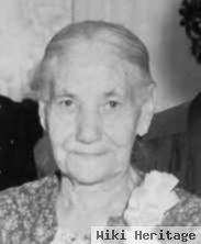 Alvina P Wegner Ettner