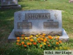 Michael Showak