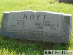 Rev Ernest E. Hoyt