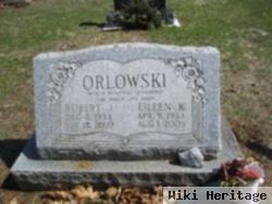 Robert J Orlowski