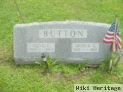 Arthur Glen Button